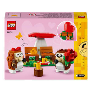 Lego Hedgehog Picnic Date 40711